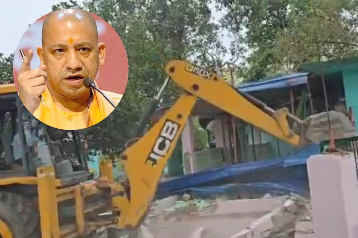 नेपाल बॉर्डर के पास अवैध निर्माणों पर चला प्रशासन का चाबुक, मदरसों-मजारों को किया गया सील