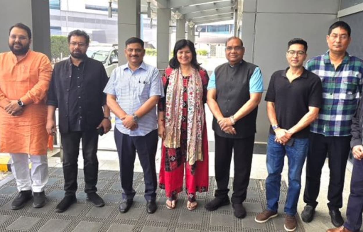 Indian Delegation Tour: पाकिस्तान को बेनकाब करने निकला भारत का पहला डेलीगेशन, संजय झा सहित कई सांसद रवाना