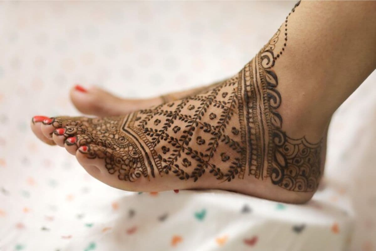 JAAL Leg Mehendi Design