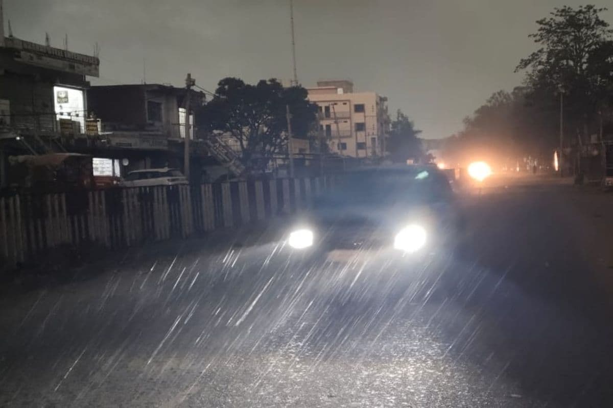 Jharkhand Weather: डालटेनगंज में सबसे ज्यादा 40.8 मिमी बारिश, सबसे अधिक 38.4 डिग्री उच्चतम तापमान