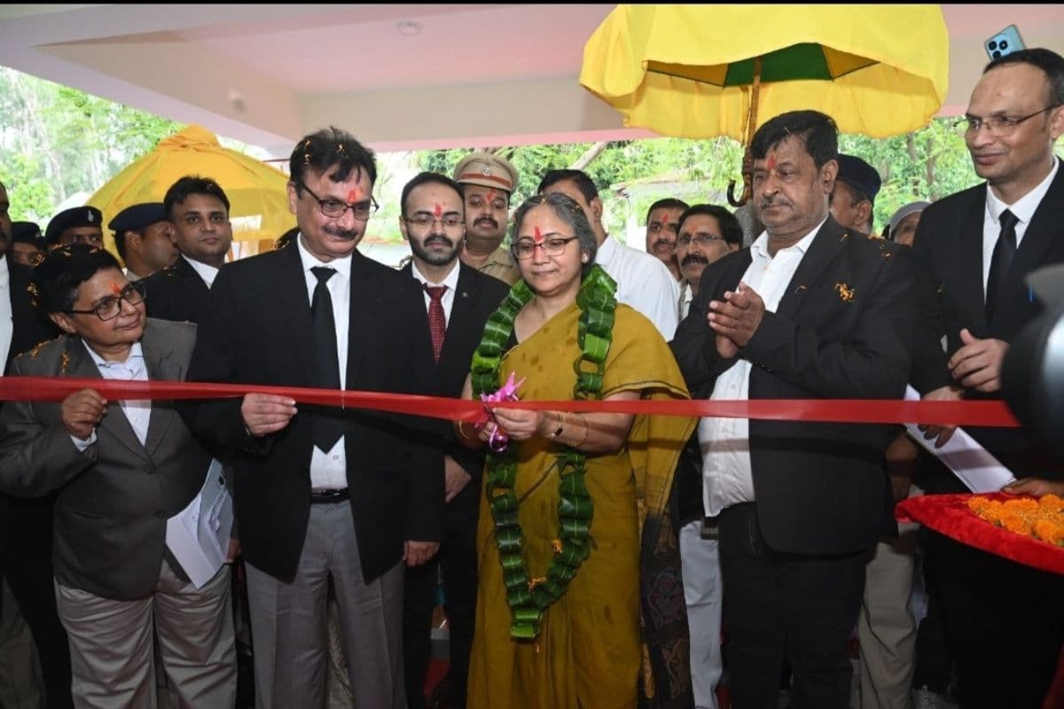 लोहरदगा को मिली नयी कोर्ट बिल्डिंग, अत्याधुनिक सुविधाओं से है लैस, जस्टिस अनुभा रावत चौधरी ने किया उद्घाटन