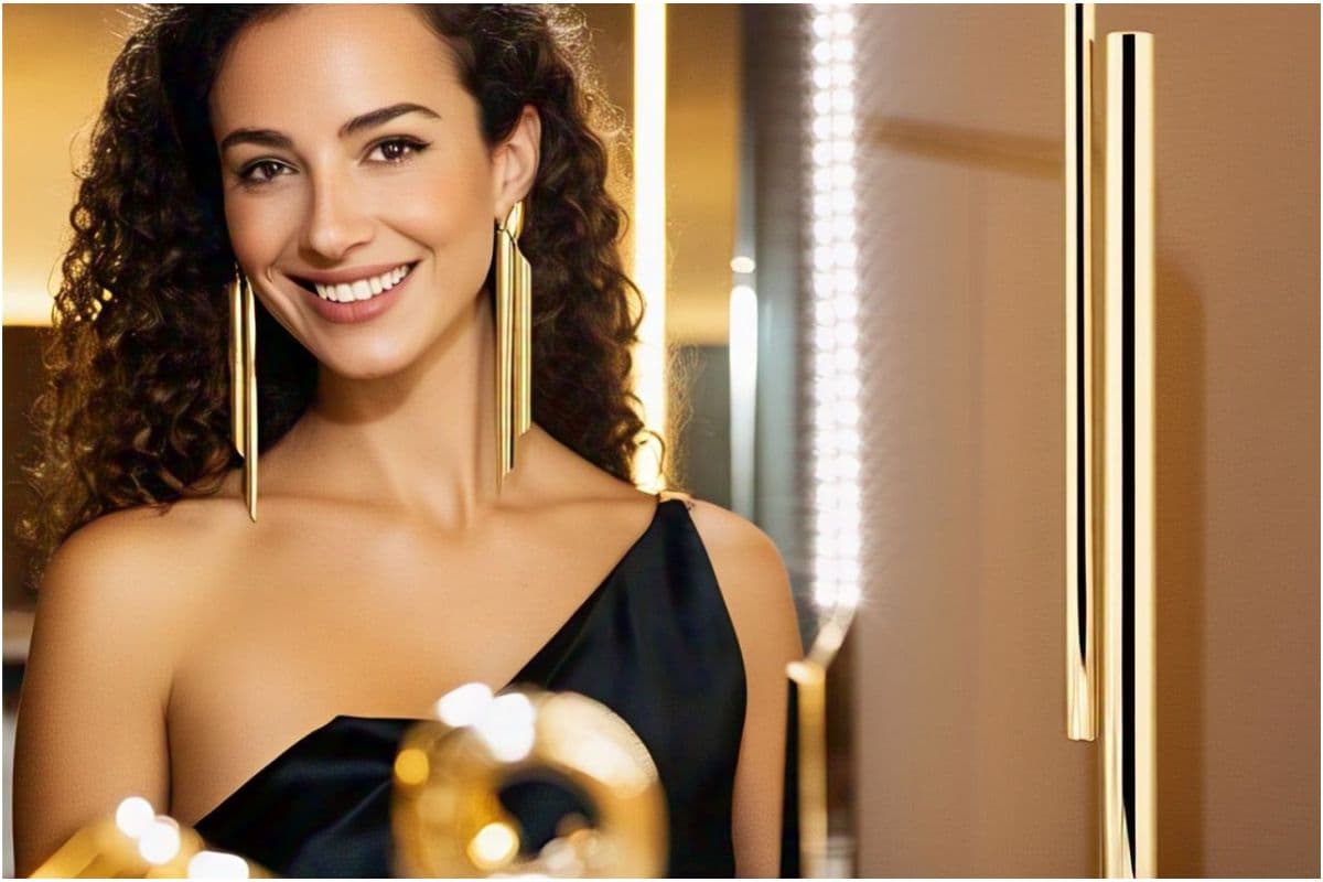 Latest Long Gold Earrings Design: अब दिखें और भी ट्रेडिशनल और ट्रेंडी,पहनें लेटेस्ट लॉन्ग गोल्ड इयररिंग डिजाइन