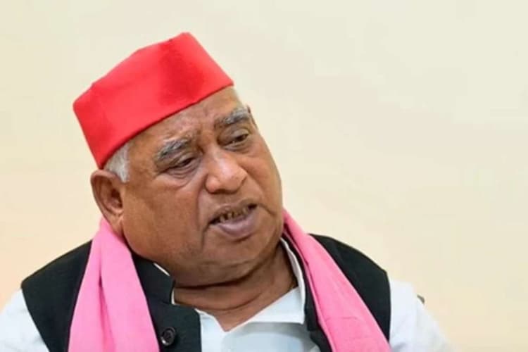 'नीति आयोग की रिपोर्ट नहीं स्वीकार' बीजेपी पर सांसद अवधेश प्रसाद ने साधा निशाना