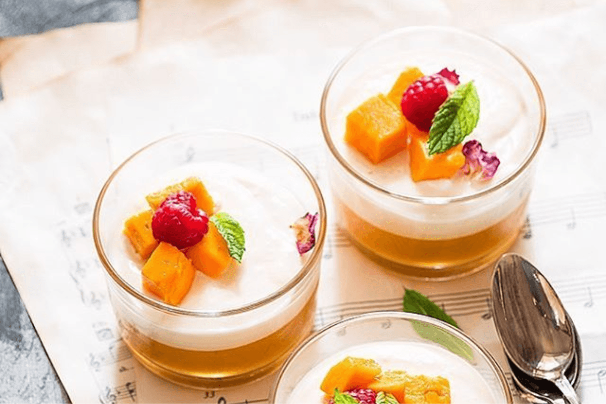 How to make Mango Bango Recipe: मैंगो बैंगो ड्रिंक बनाने की विधि