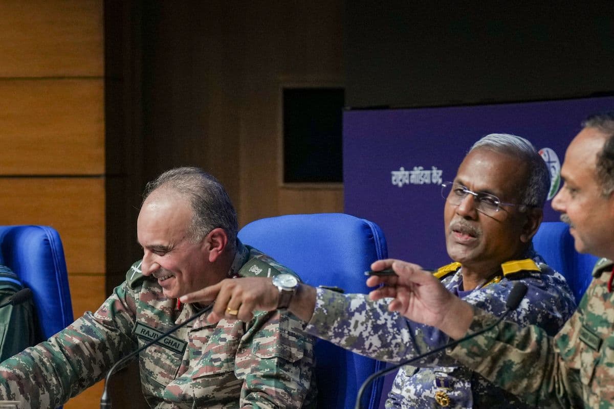 पहलगाम हमले के 96 घंटे के भीतर अटैक के लिए तैयार थी नौसेना, निशाने पर था कराची पोर्ट