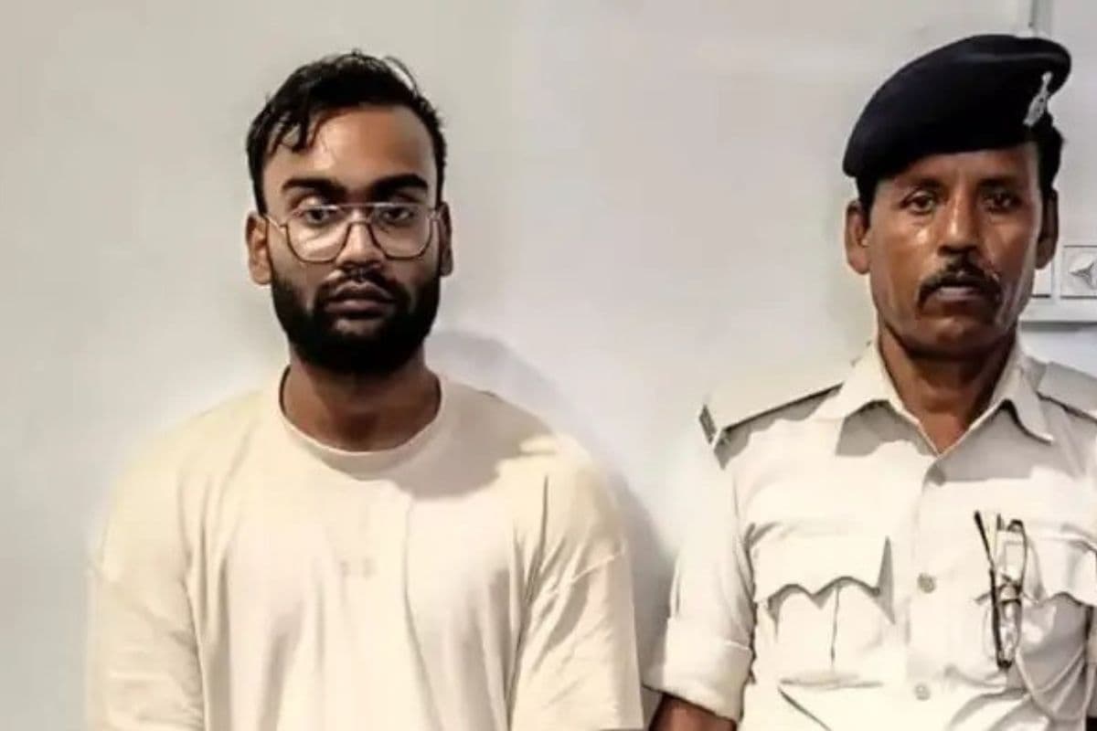 Bihar News: नीट पेपर लीक का बांग्लादेश कनेक्शन! अररिया से मेडिकल छात्र गिरफ्तार
