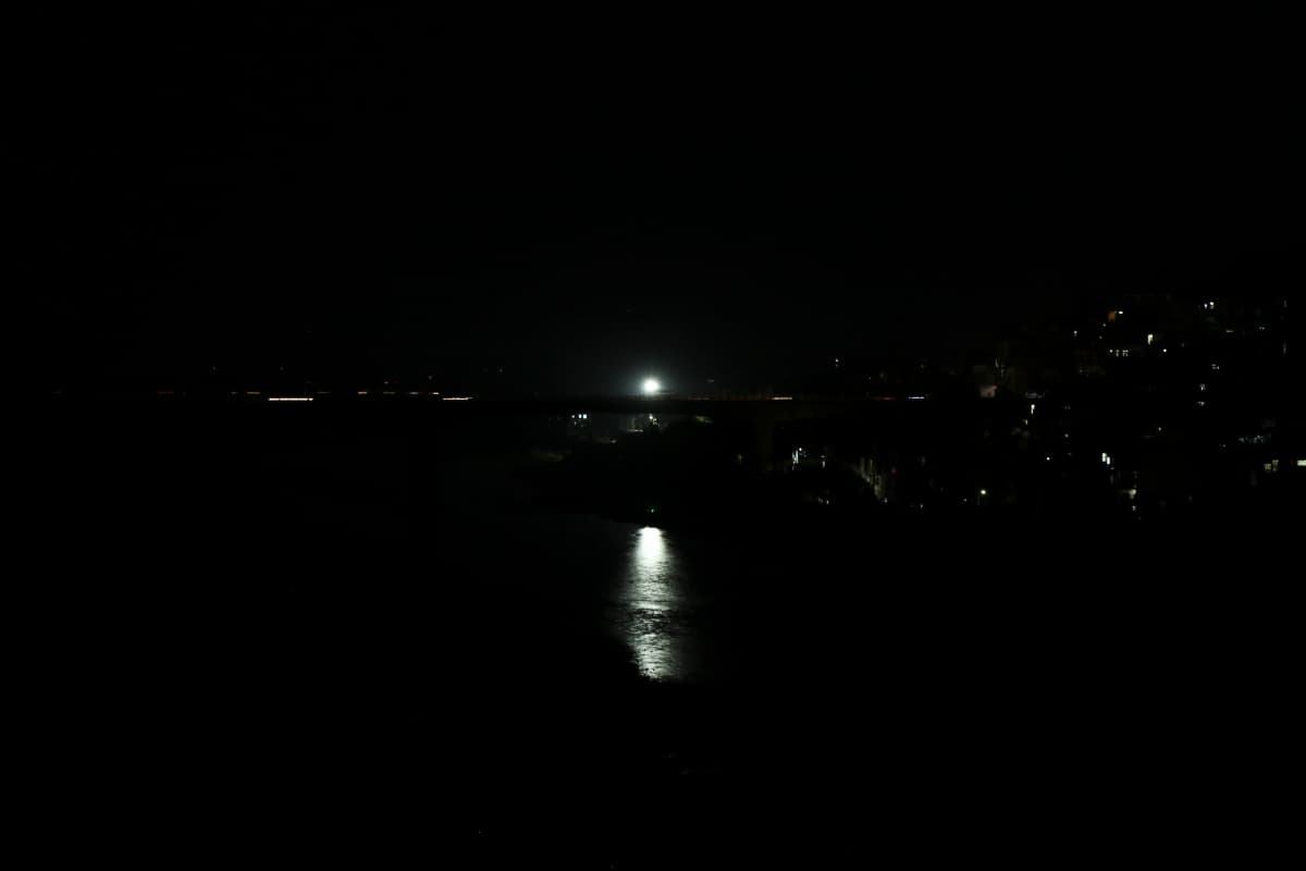 जैसलमेर,अमृतसर और फिरोजपुर में भी पाकिस्तान का ड्रोन अटैक, तीन लोग गंभीर रूप से घायल, सेना दे रही मुंहतोड़ जवाब