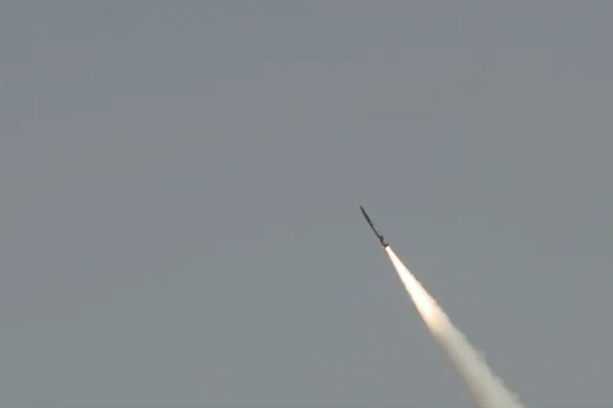 Pakistan Missile Test: तनाव के बीच पाकिस्तान ने अब्दाली मिसाइल का किया परीक्षण, 450 KM तक है मारक क्षमता