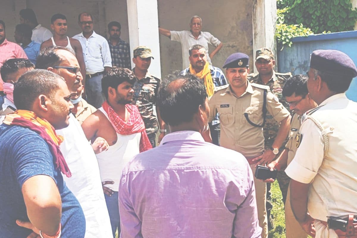 Bihar Crime: बेगूसराय से किडनैप हम नेता का मुंगेर से शव बरामद, बालू खोद कर बरामद की गई बॉडी