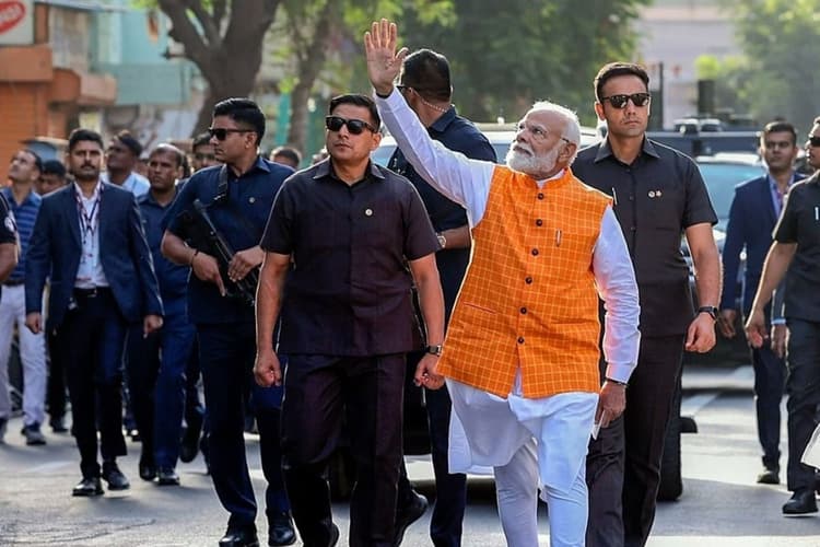 PM Modi के दौरे को लेकर बिहार पुलिस अलर्ट, DGP ने बुलाई हाई लेवल मीटिंग