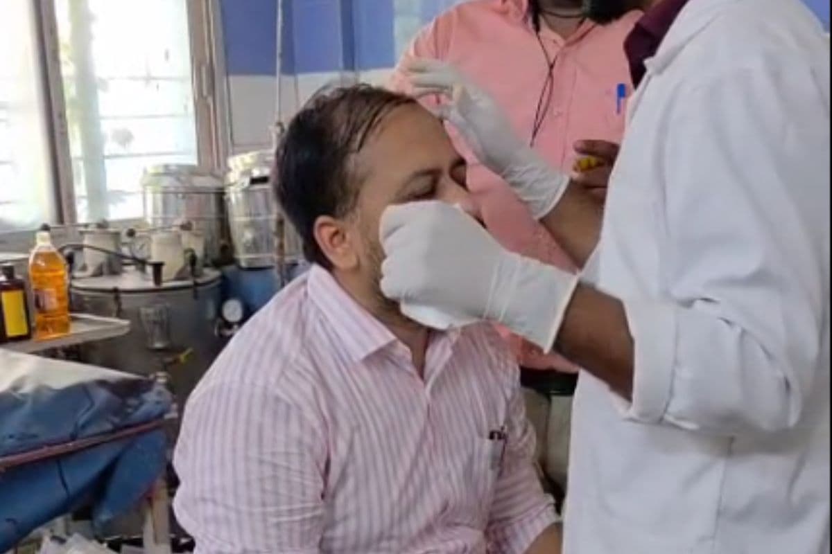 औरंगाबाद समाहरणालय के जर्जर भवन का गिरा छत, जिला योजना पदाधिकारी हुए घायल