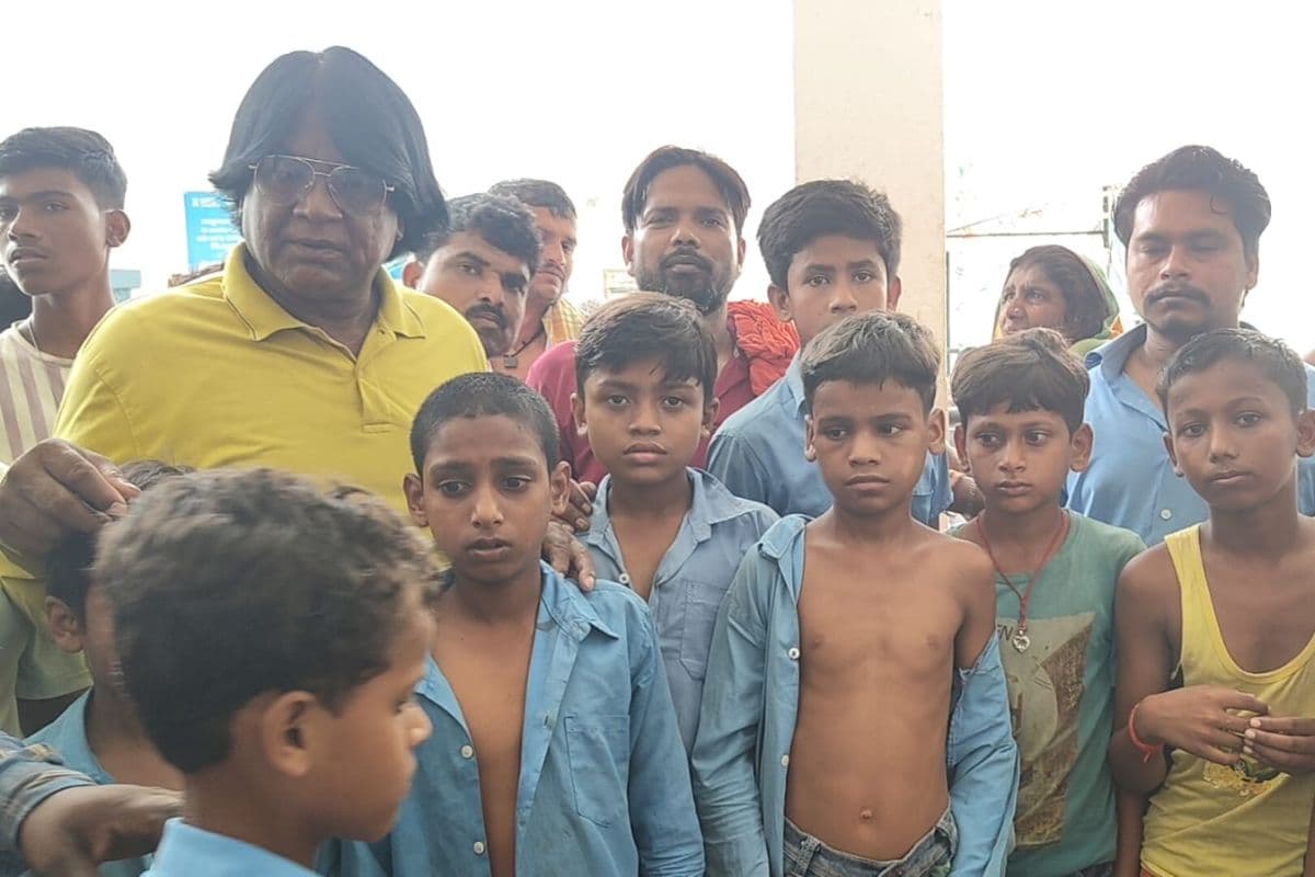 सहरसा में सनकी आदमी ने स्कूल में मचाया उत्पात, मासूम बच्चों को डंडे से मारकर किया घायल
