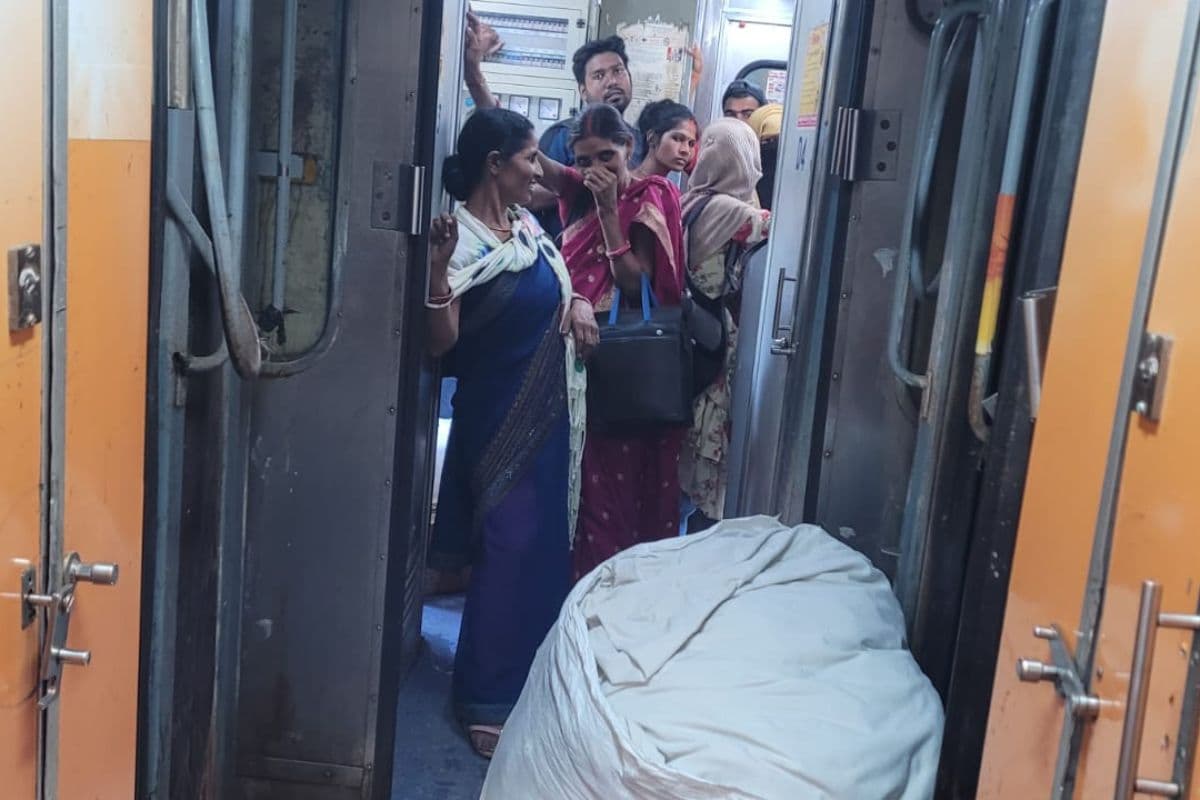 टिकट लो जनरल का और सफर करो एसी में, जयनगर एक्सप्रेस में हो रहा खेला, प्रभात पड़ताल में खुलासा 