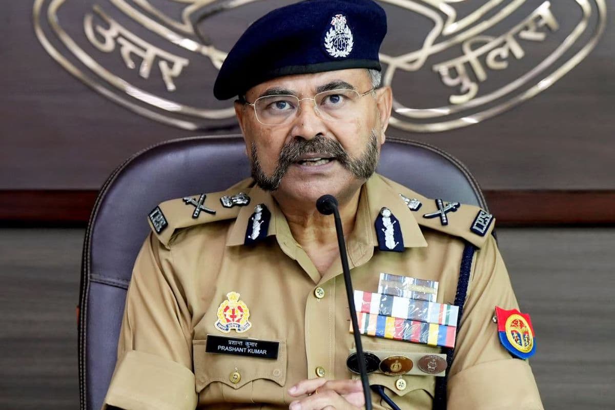 क्या यूपी को मिलेगी पहली महिला DGP? रेस में कई दिग्गज IPS अधिकारी