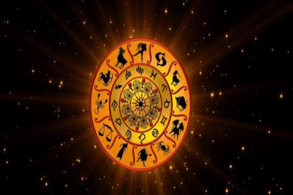 Rashifal Predictions: इन राशियों की पत्नियां होती हैं लक्ष्मी का रूप, पति को दिलाती हैं सम्मान और सफलता