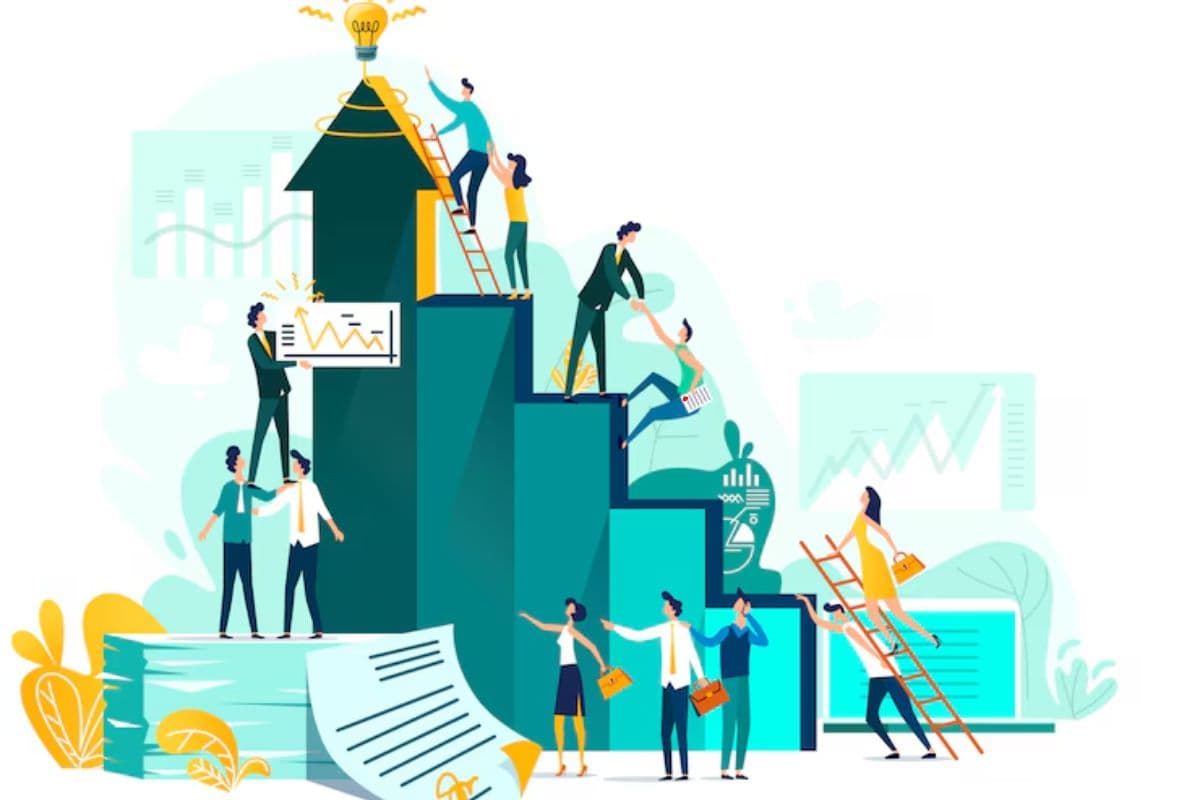 दफ्तर में चाहिए तरक्की तो अपनाएं 7 ये ट्रिक्स, बॉस आपकी तारीफ करते नहीं थकेंगे