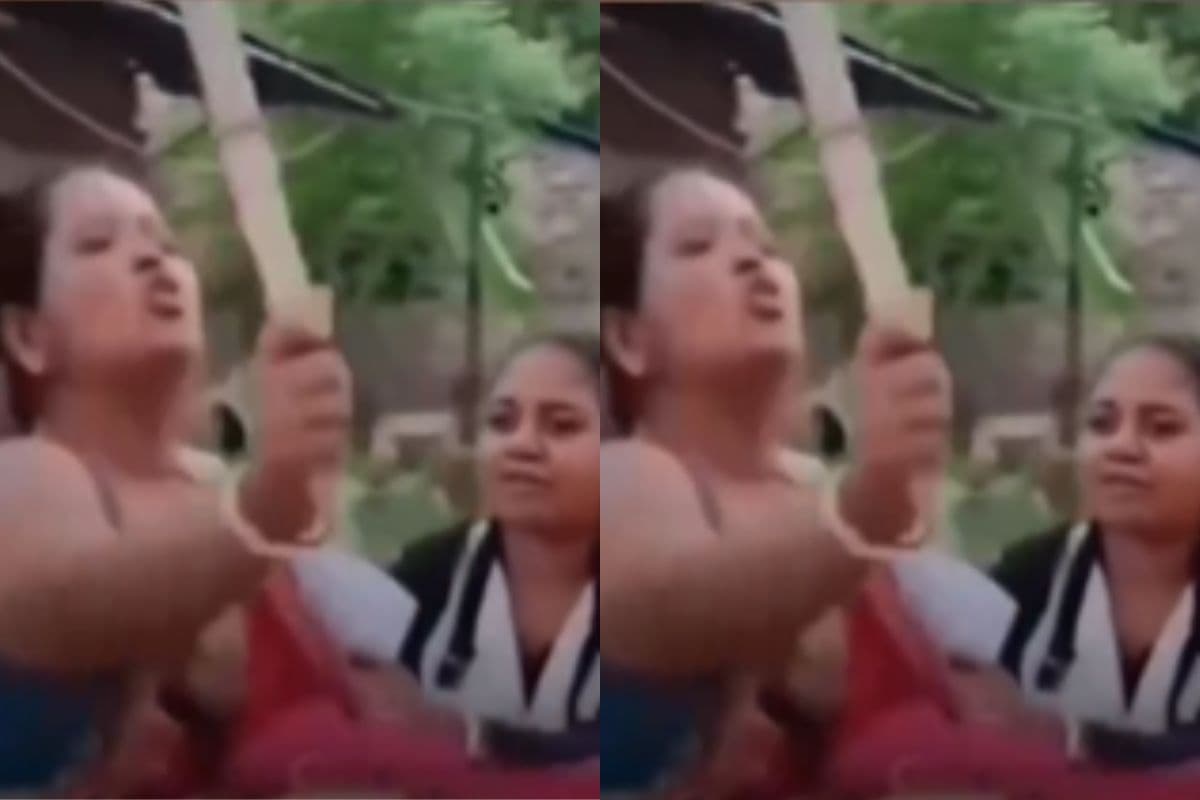 Viral Video: पड़ोसी तेरी खैर नहीं… बेटी के पास होने पर मां ने ढोल बजाकर चिढ़ाया