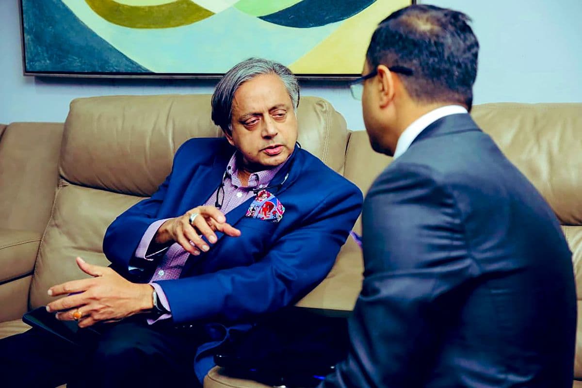 शशि थरूर के लिए कांग्रेस के दरवाजे बंद? सर्जिकल स्ट्राइक पर पार्टी में बवाल