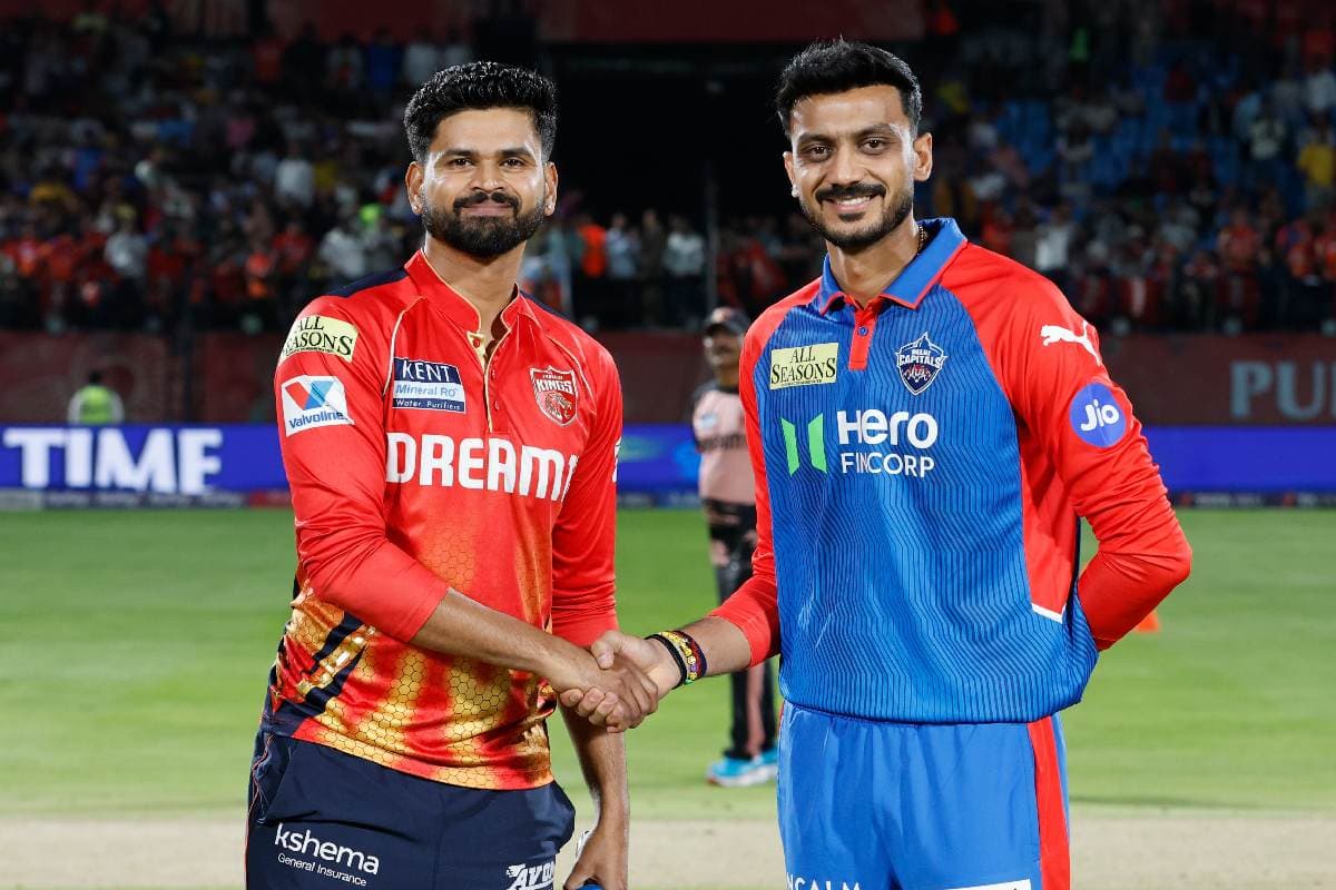 PBKS vs DC: बारिश की वजह से 1 घंटे देर से शुरू हुआ मैच, पंजाब किंग्स की पहले बल्लेबाजी, देखें प्लेइंग XI