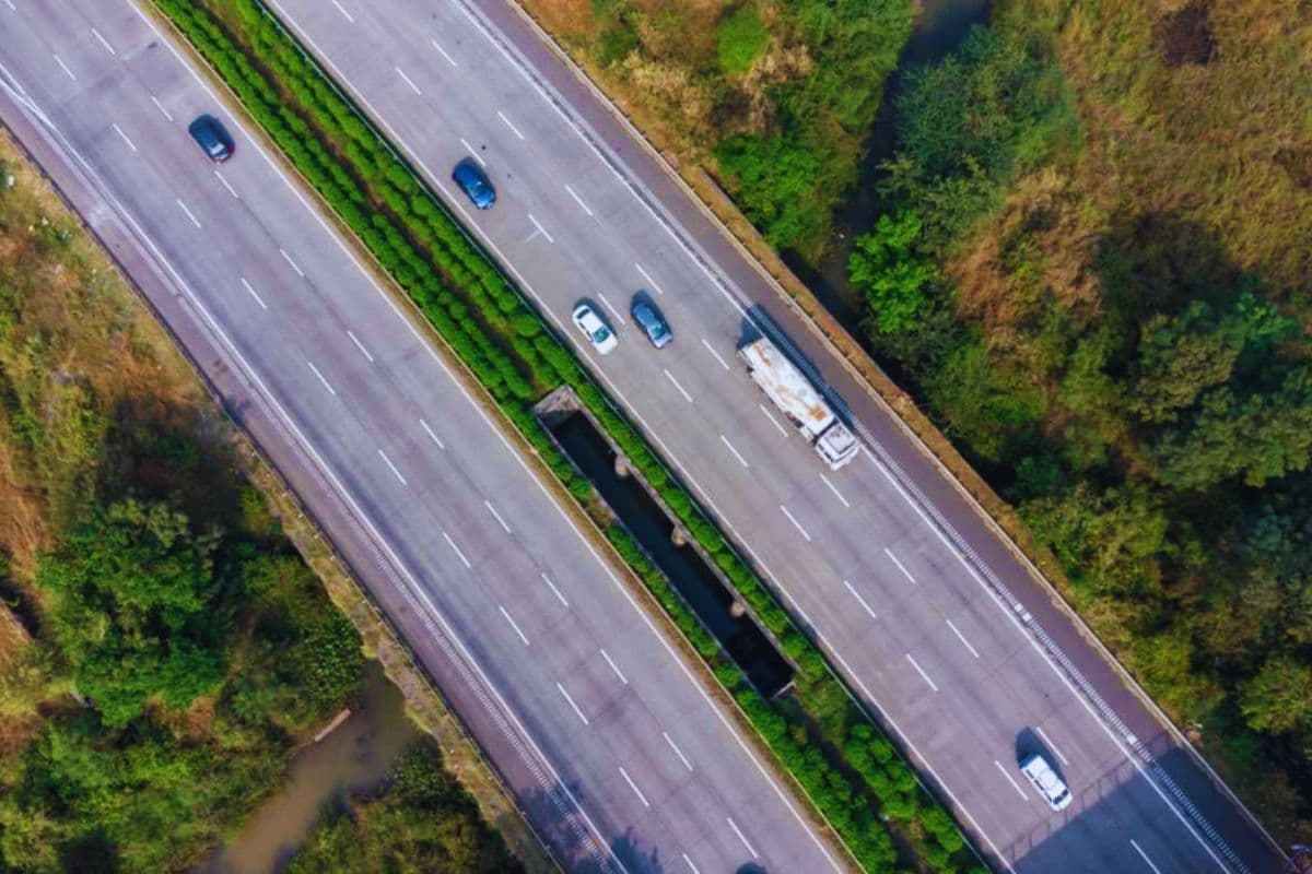 Amas Darbhanga Expressway: आमस-दरभंगा एक्सप्रेस-वे से जुड़ेंगे 19 शहर, जानिए कब तक बनकर हो जाएगा तैयार…