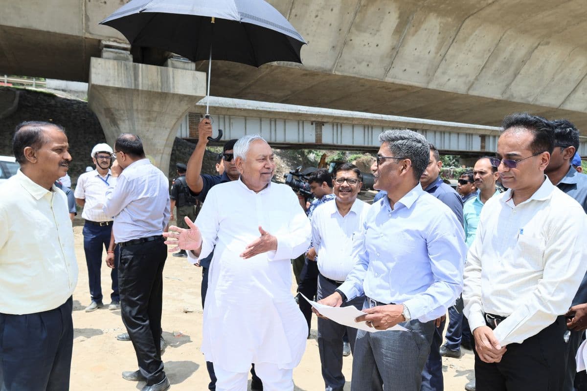 CM Nitish Kumar: कड़ाके की धूप में निकले सीएम, जेपी गंगा पथ और कच्ची दरगाह बिदुपुर को लेकर दिया बड़ा आदेश
