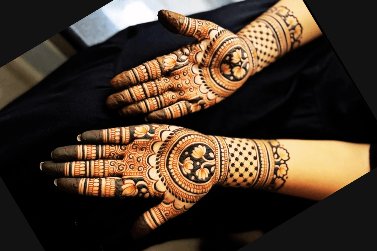 Latest Mehndi Design for Vat Savitri 2025: व्रत के दिन लगाएं ये 10 सुंदर मेंहदी डिजाइन मिलेंगे