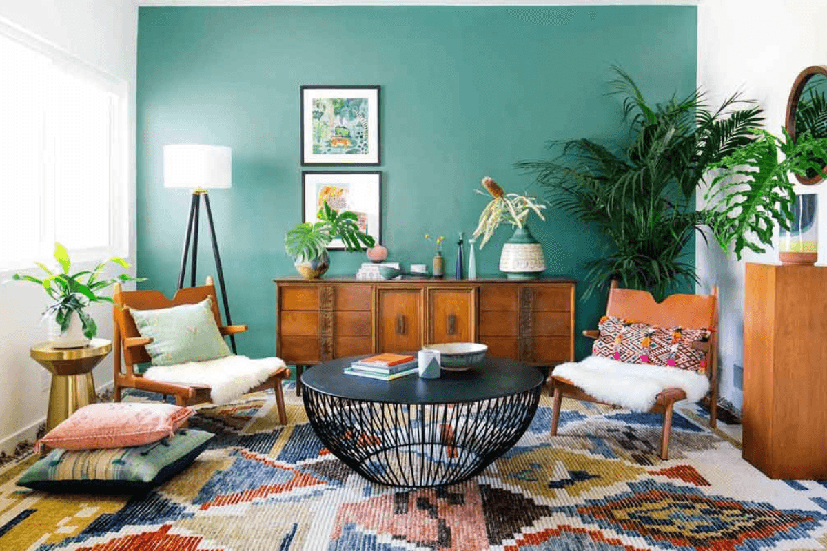 Summer Home Decoration: गर्मी में घर सजाना है खास? जानिए कैसे बनाएं अपना घर बुटीक होटल जैसा ग्लैमरस