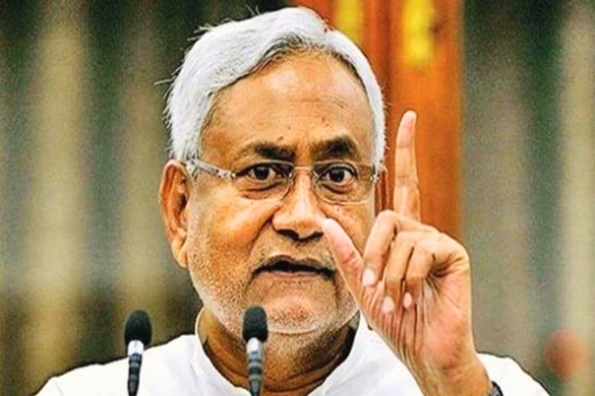 बिहार प्रशासनिक सेवा के इन 15 अधिकारियों को सरकार ने भेजा नोटिस, इस मामले में एक सप्ताह के अंदर मांगा जवाब