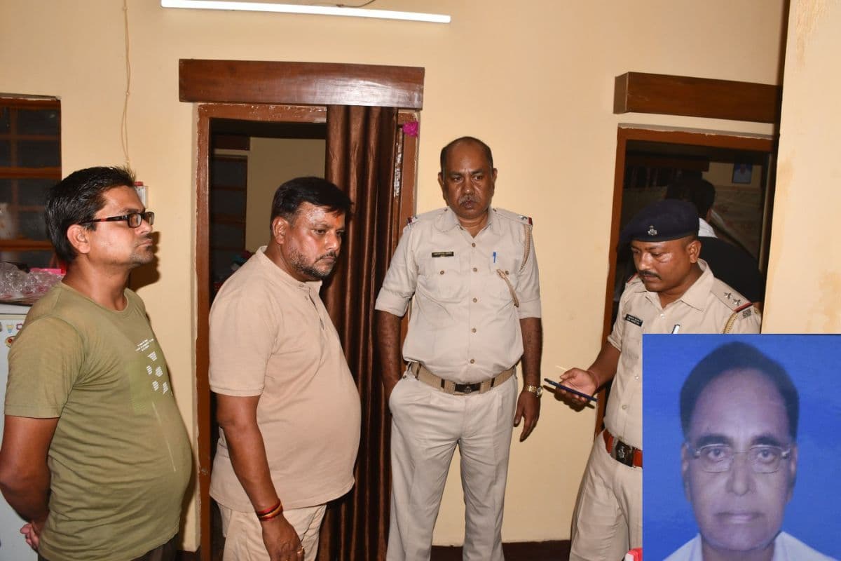 झारखंड के बोकारो में दिनदहाड़े 80 साल के बुजुर्ग की हत्या, BSL GM के पिता को बेरहमी से चाकू से गोद डाला