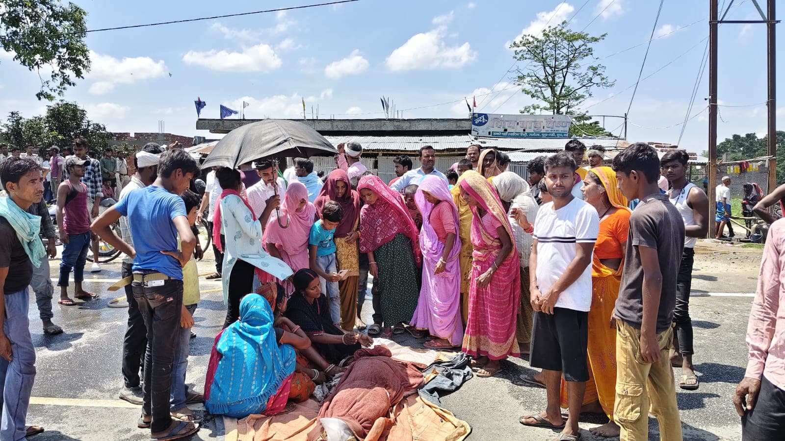 Bihar Crime: मधेपुरा में होटल संचालक पर फायरिंग, मौके पर ही मौत