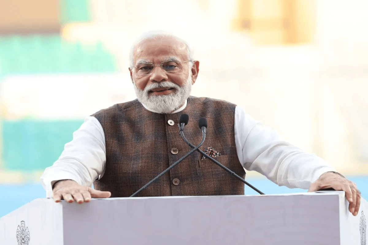 यूपी को मिली नई उड़ान, पीएम मोदी ने किए 19 अमृत भारत स्टेशनों का उद्घाटन!