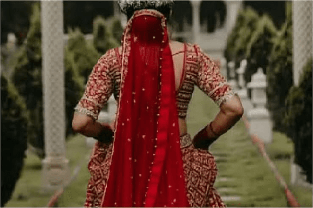 मंडप में ही दुल्हन ने बदला फैसला: शराबी बारातियों ने किया पिता का अपमान, ससुराल जाने से किया इनकार