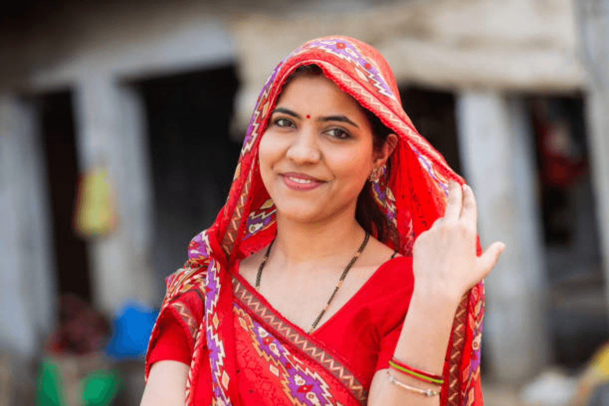 लखनऊ में महिला सुरक्षा की नई क्रांति: 99 पिंक बूथों से सीधे दर्ज करें साइबर क्राइम की शिकायत