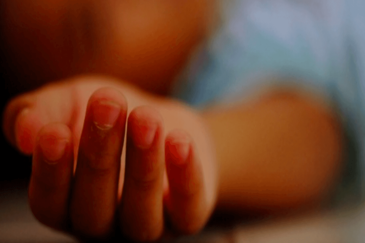 प्रयागराज ADM के सामने उनके बेटे को रौंदते हुए निकली कार,बेटे की हुई मौत