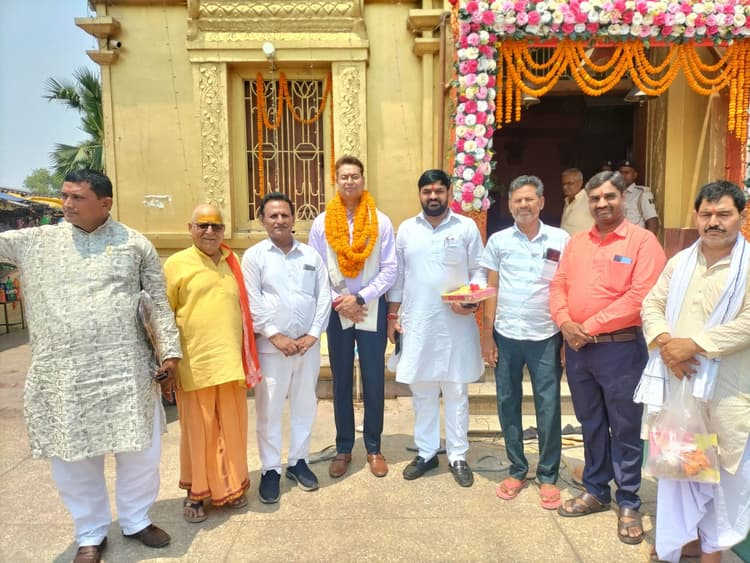 Aurangabad News : मां सतबहिनी के स्थापना दिवस के कार्यक्रम का हुआ आगाज