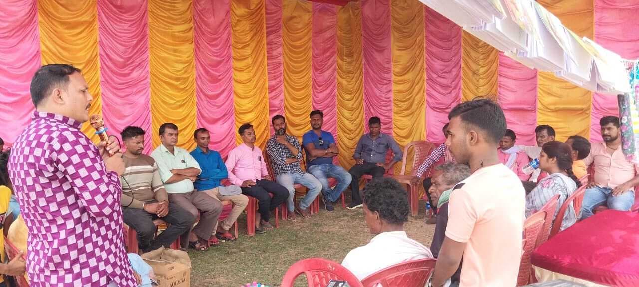 चौकीदार भर्ती प्रक्रिया में गड़बड़ी का जताया अंदेशा