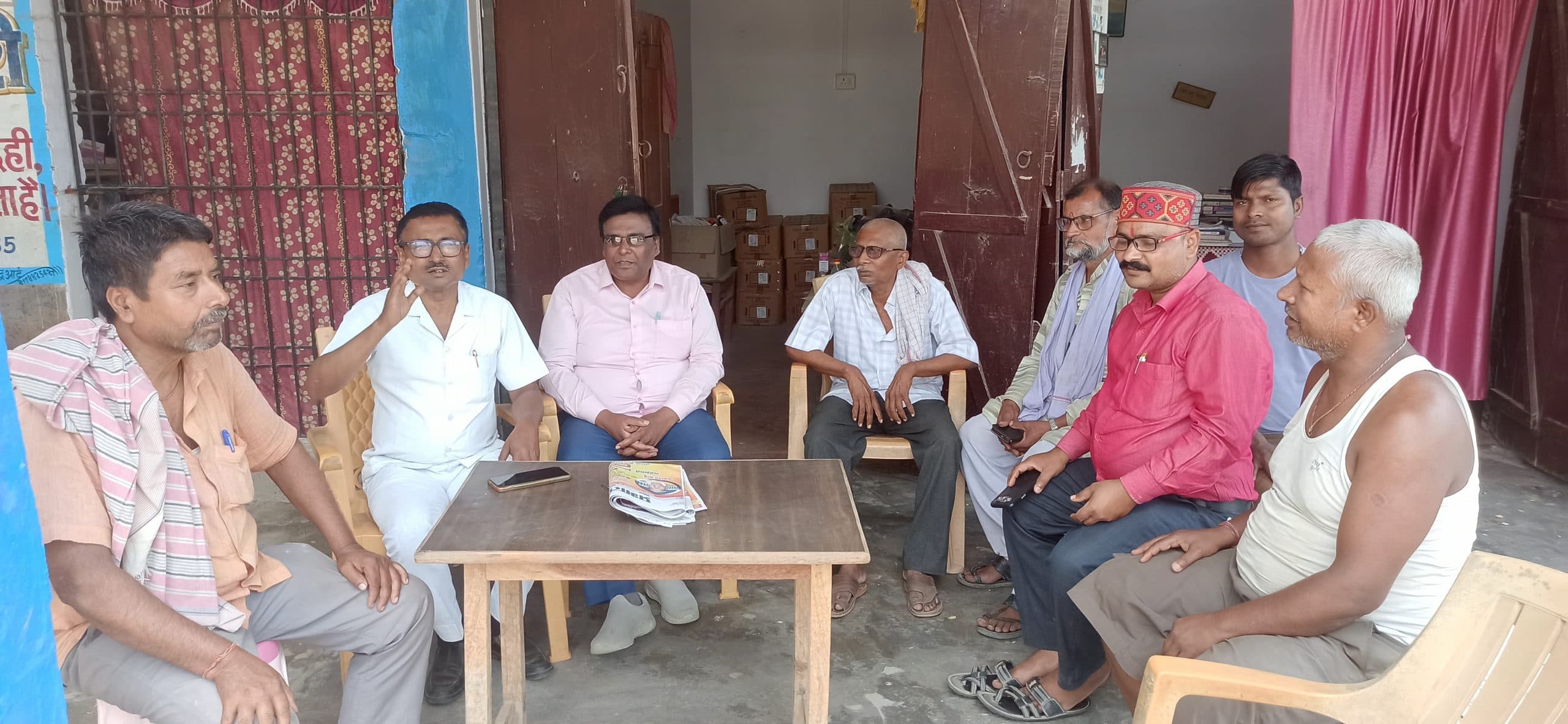 Madhubani News : मजदूर दिवस मनाने के लिये किया विचार विमर्श