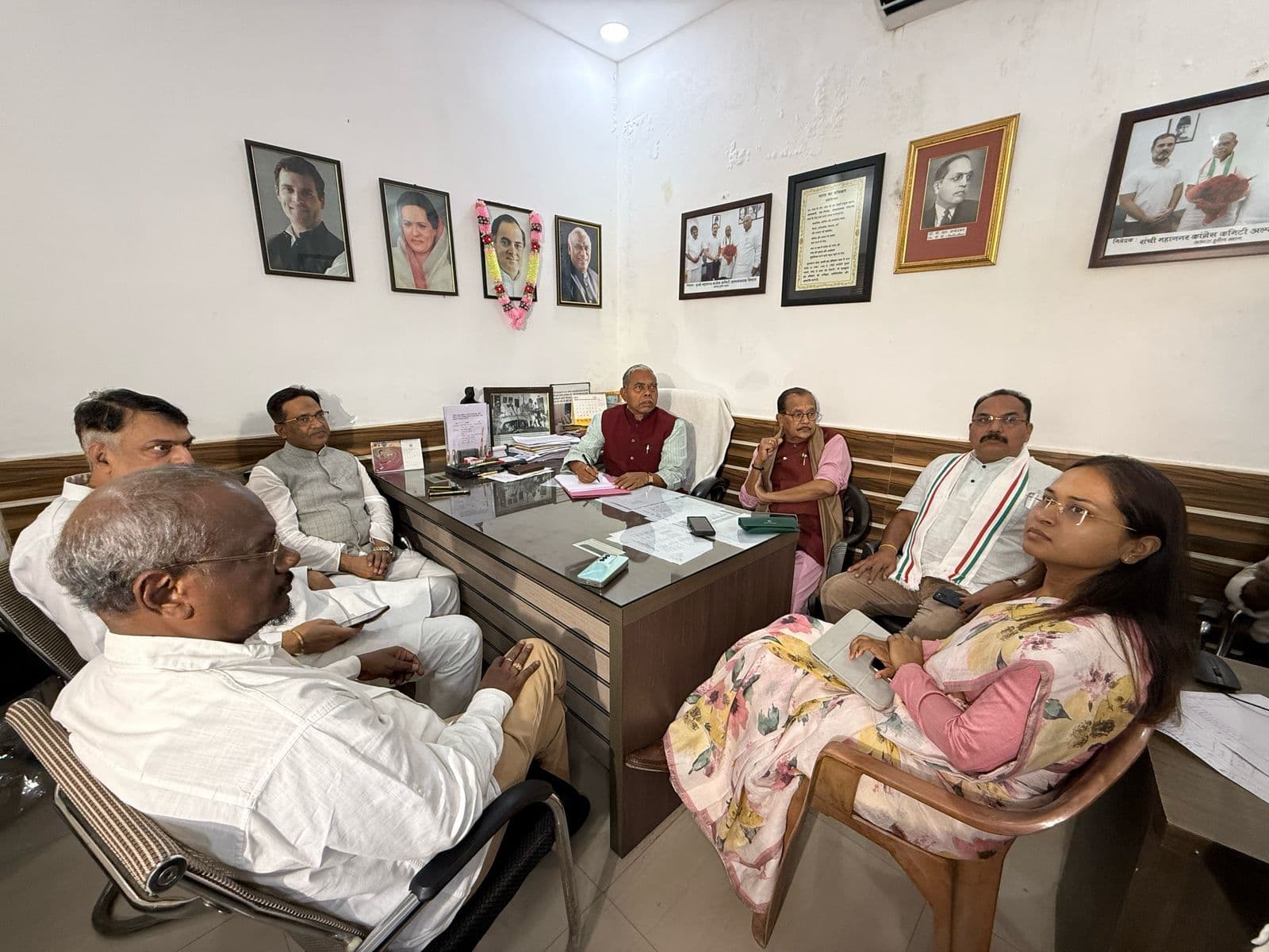 Political News : कांग्रेस कार्यकर्ताओं को रैली के लिए उत्साहित करें : अध्यक्ष