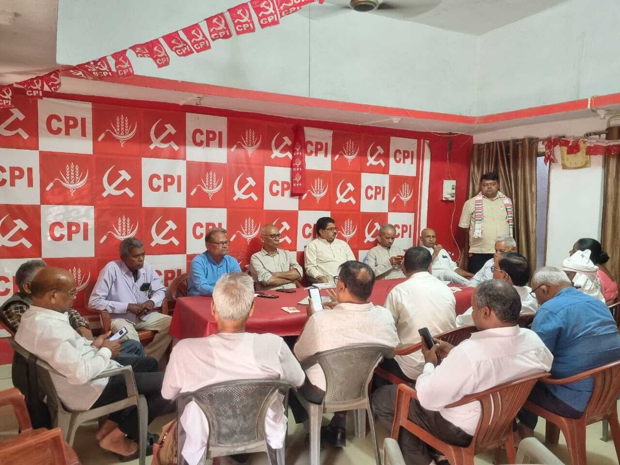 Political News : 20 मई को राज्य भर में दो घंटे का चक्का जाम करेंगे वामदल