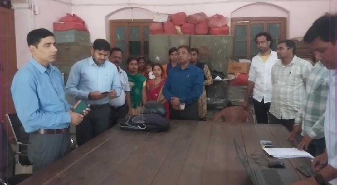 मंईयां सम्मान योजना की लाभार्थियों का हुआ आधार सीडिंग