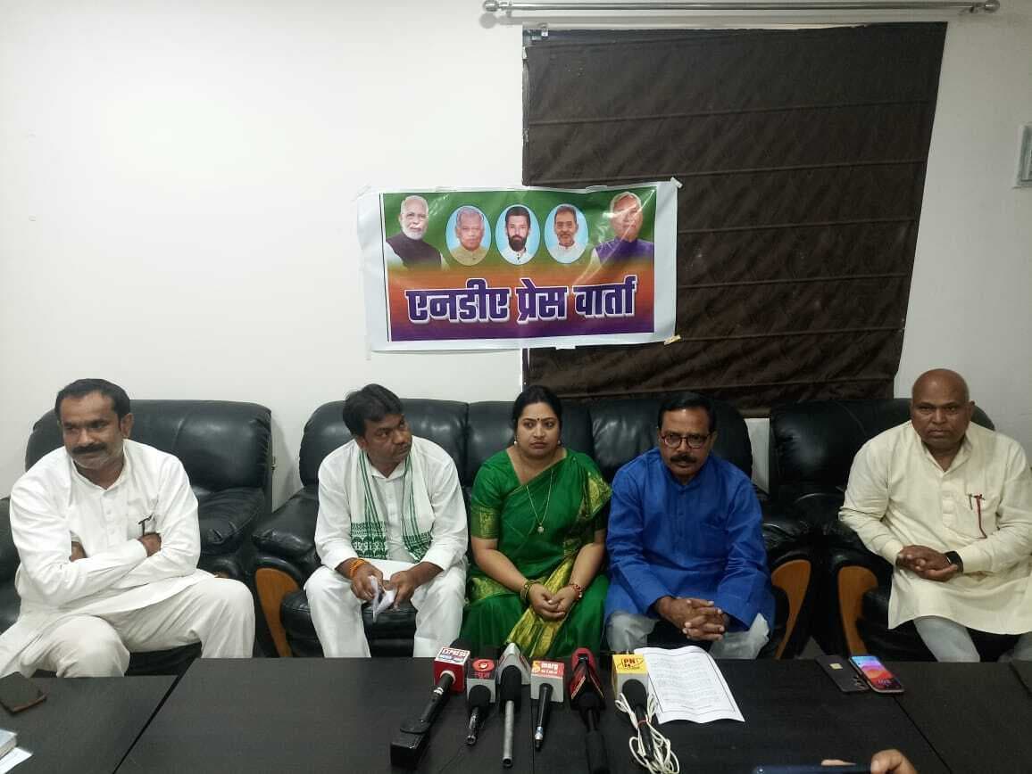 जातीय गणना का झूठा क्रेडिट लेने की होड़ में कांग्रेस और विपक्षी दल