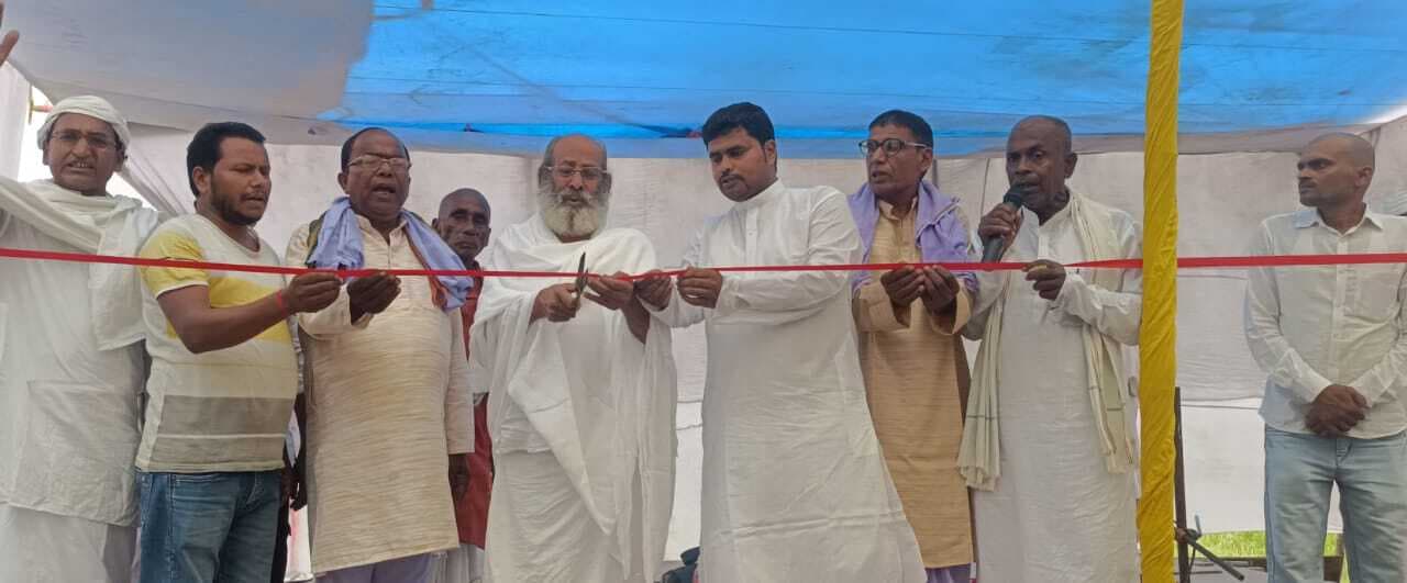 तीन दिवसीय कबीर मत सत्संग का  कुम्हरैली में हुआ शुभारंभ