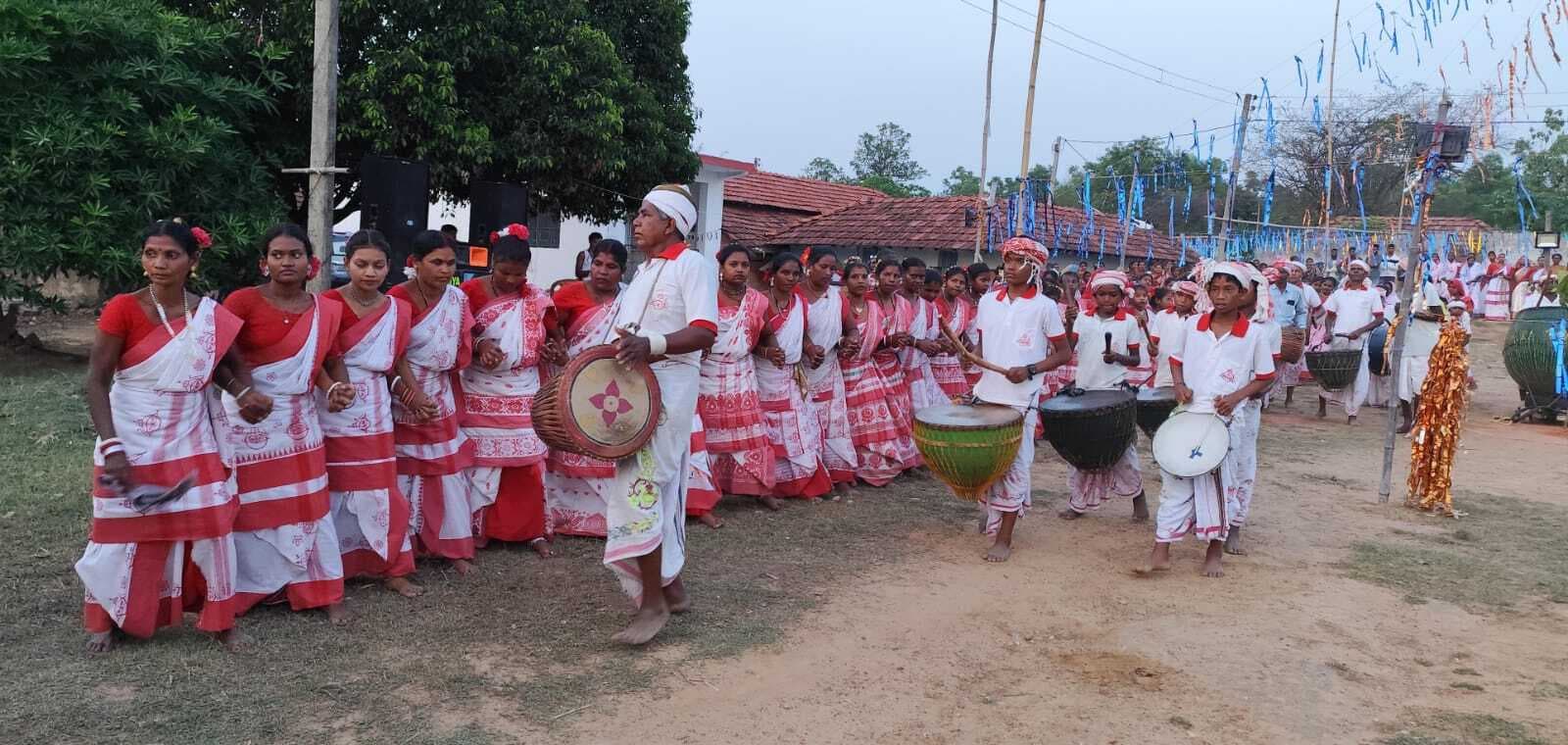 East Singhbhum News : समाज में एकता, श्रद्धा और प्राकृतिक संतुलन को संरक्षित करता है सरहुल : गुणधर सिंह