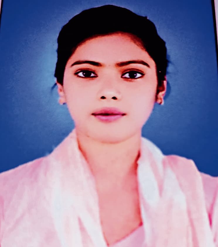 seraikela kharsawan news : आंधी में गिरी पेड़ की डाली, युवती की मौत