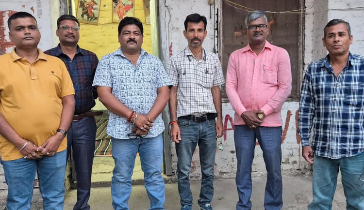 बैठक में वेतन विसंगति समेत अन्य मुद्दा उठाया