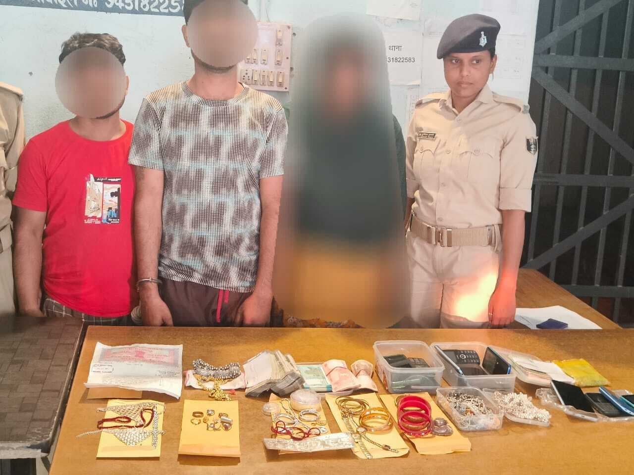 चोरी के जेवरात व नगद रुपये के साथ दो आरोपित गिरफ्तार