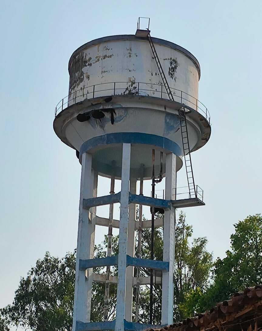 जरमुंडी में अनियमित पेयजलापूर्ति से ग्रामीण परेशान, खरीदकर पी रहे पानी