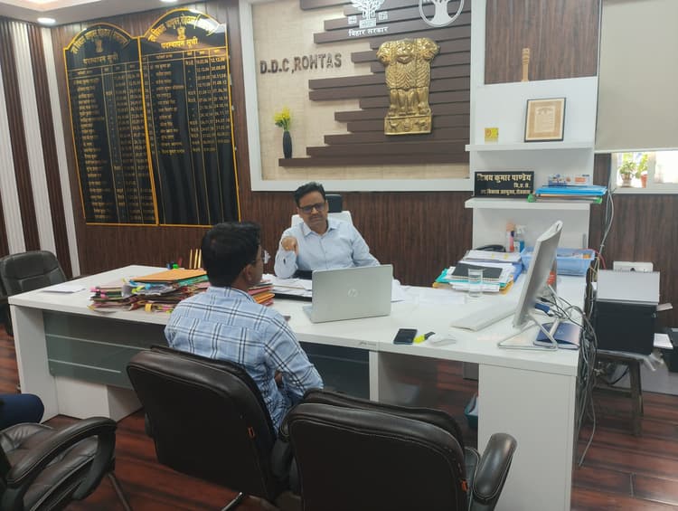 ग्राम संगठन से उठी आवाजें अब बनेंगी बदलाव की बुनियाद