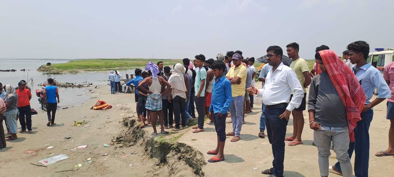 गंगा में स्नान करने में छह दोस्त डूबे, पांच को बचाया, एक लापता