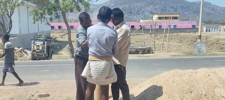 खराब पड़े चापाकलों की मरम्मत का काम शुरू